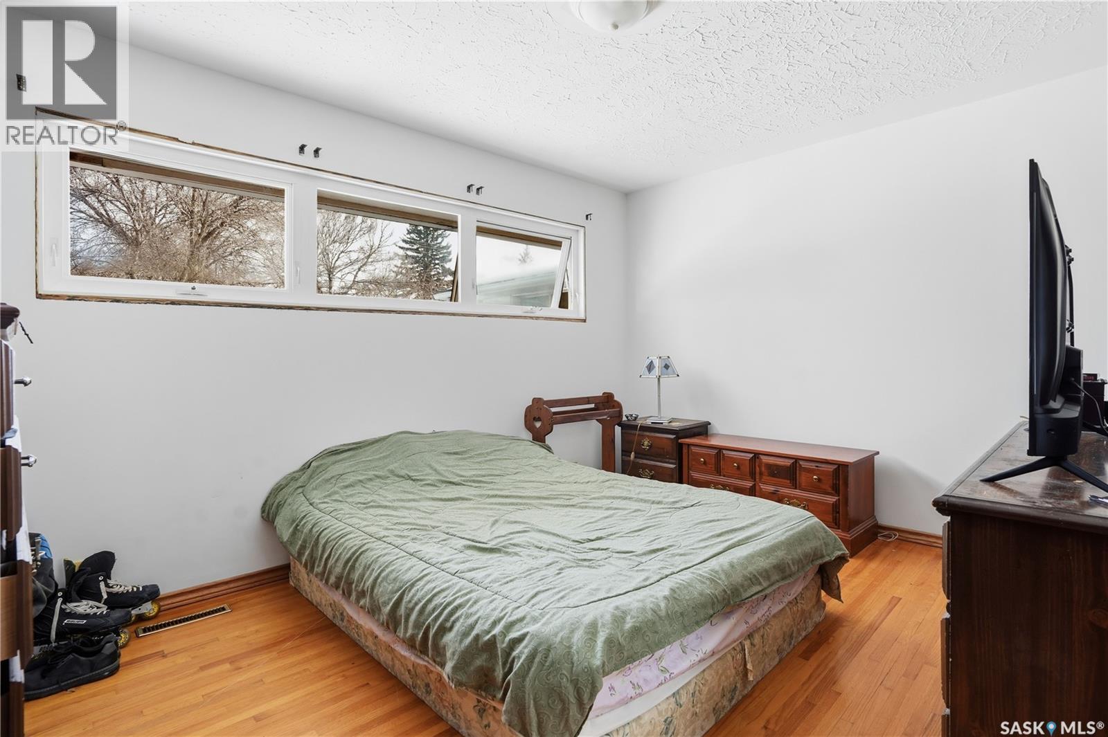 3117 Inver Crescent E, Regina, SK - Indoor Photo Showing Bedroom