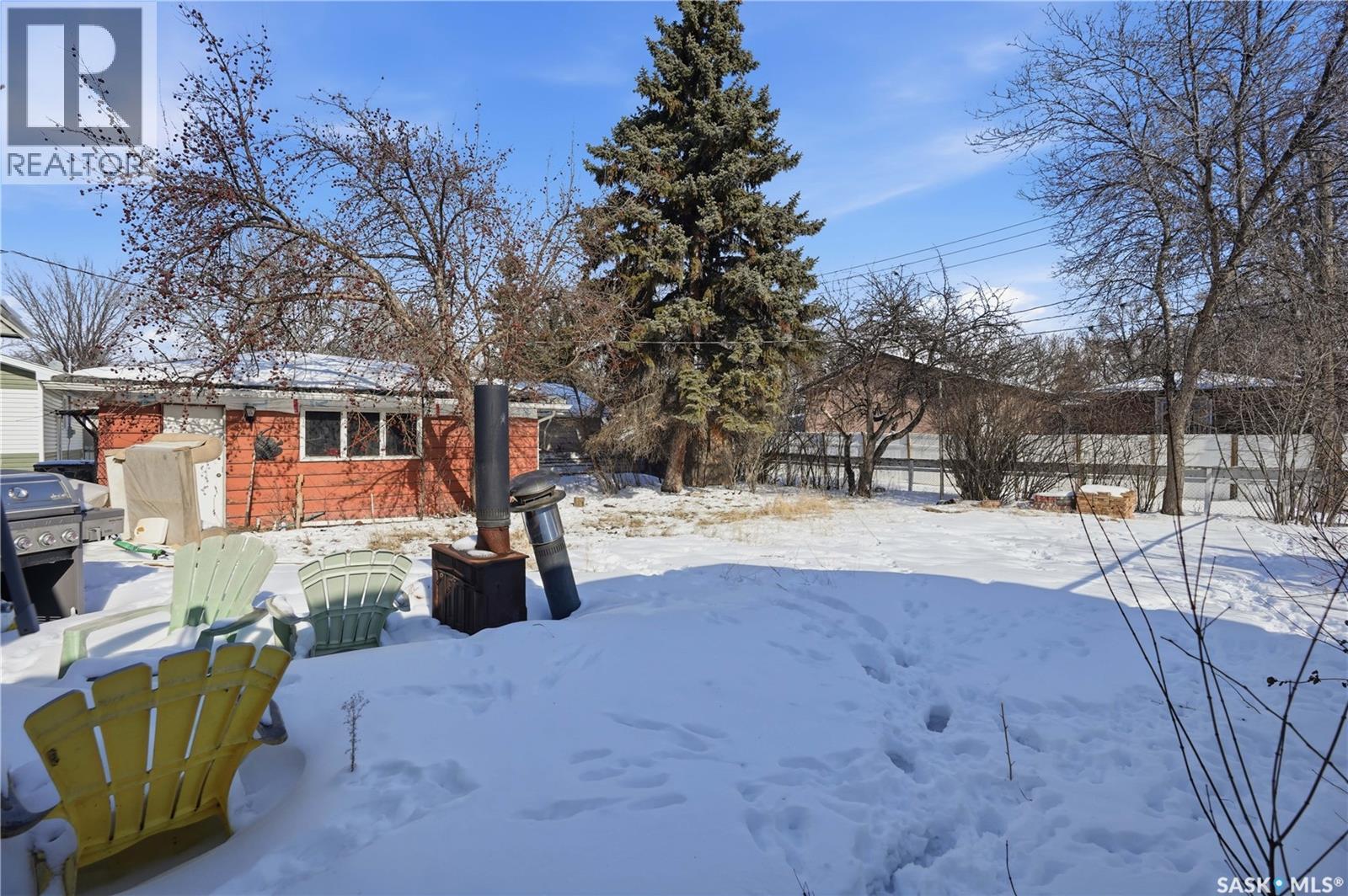 3117 Inver Crescent E, Regina, SK - Outdoor