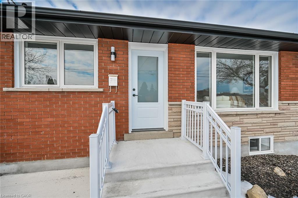 74 Victor Boulevard, Hamilton, ON - Outdoor With Exterior