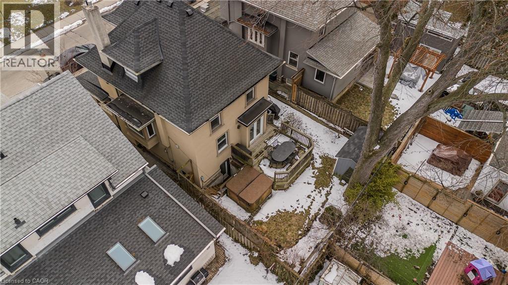 8 Mapleside Avenue, Hamilton, ON - Photo Showing Other Room