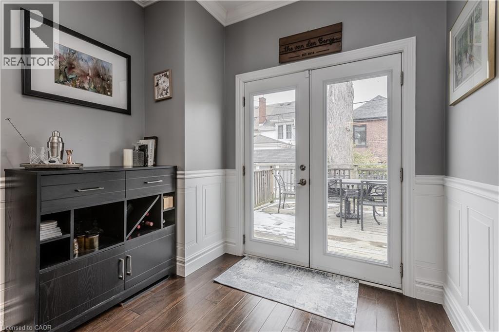 8 Mapleside Avenue, Hamilton, ON - Indoor Photo Showing Other Room