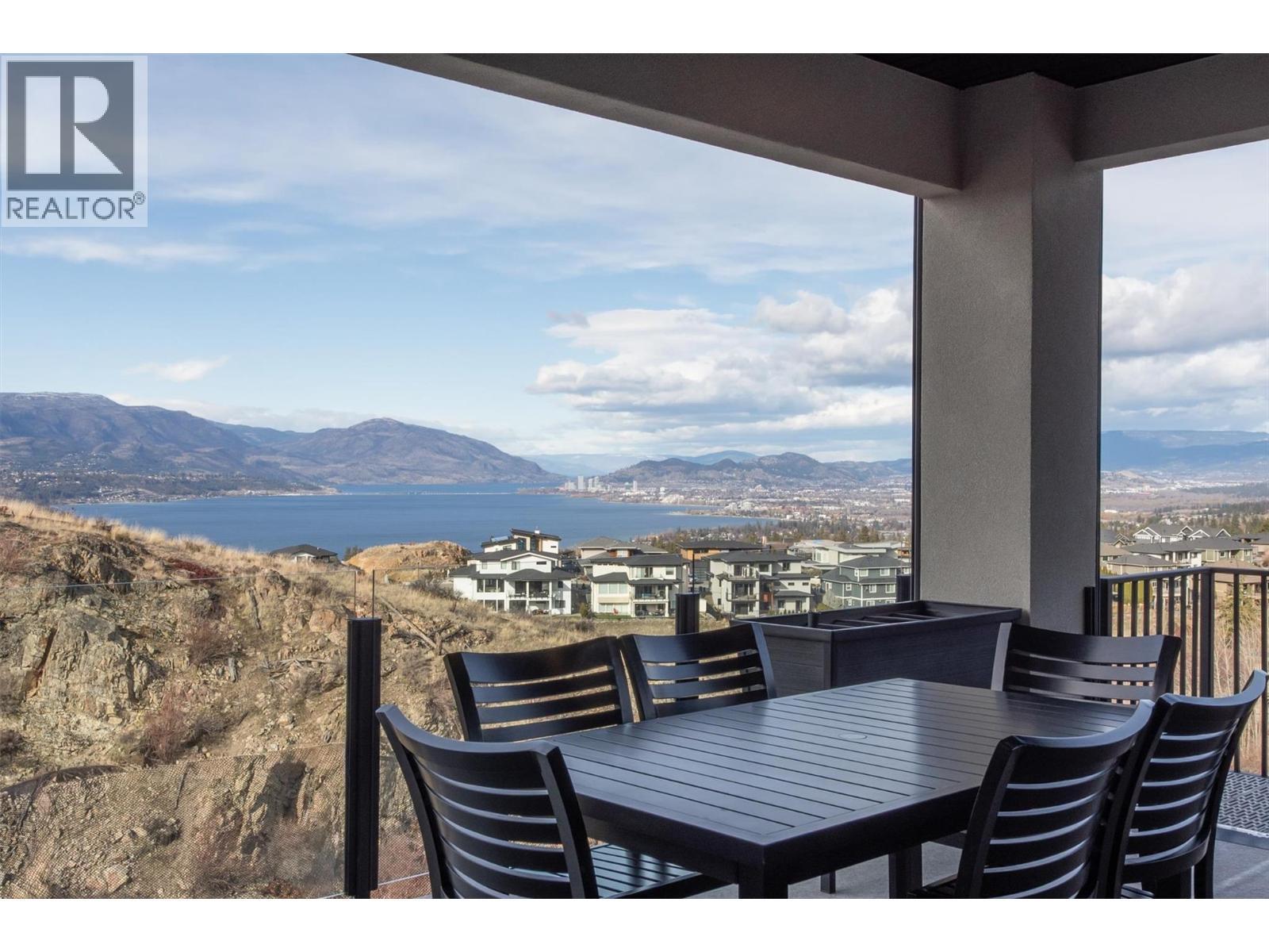 5442 Upper Mission Drive, Kelowna, BC - With View
