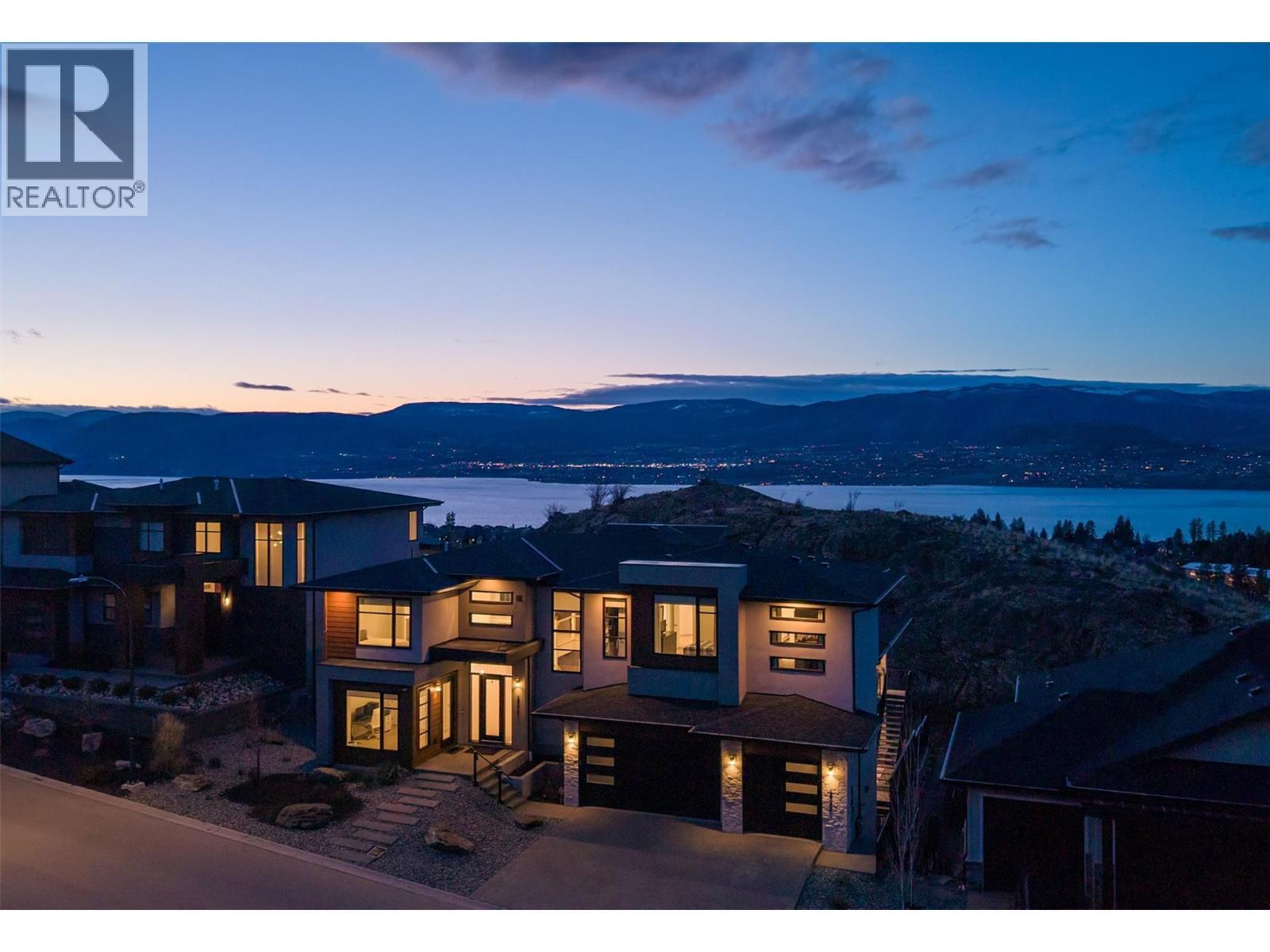 5442 Upper Mission Drive, Kelowna, BC - Outdoor