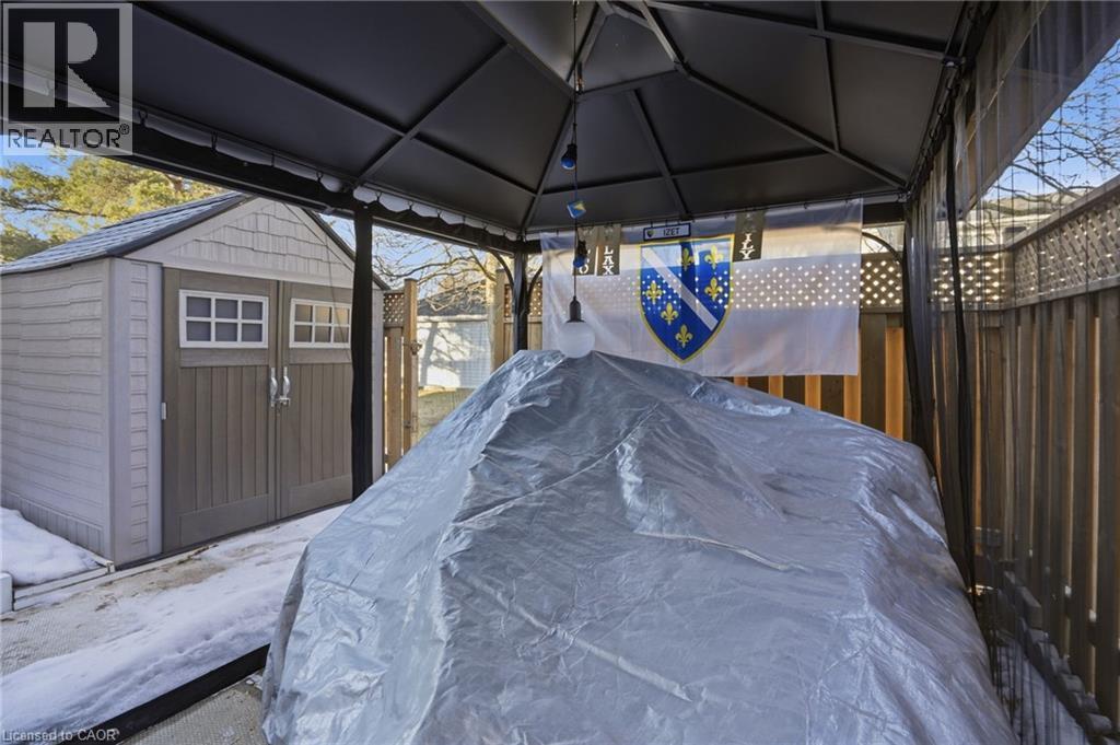 92 St. Andrews Drive, Hamilton, ON - Outdoor With Exterior