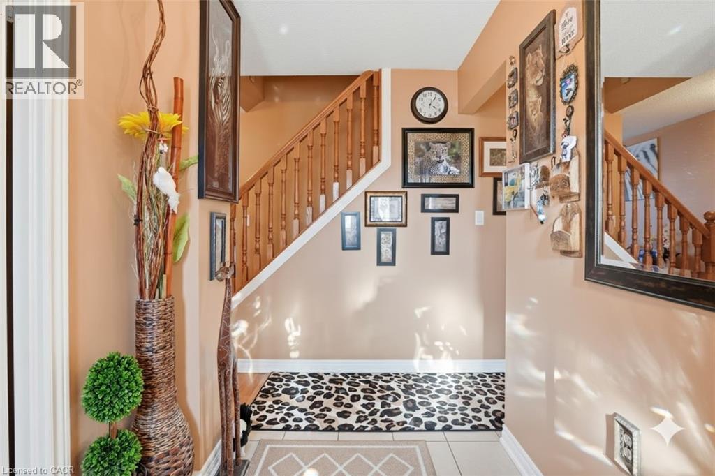 92 St. Andrews Drive, Hamilton, ON - Indoor Photo Showing Other Room