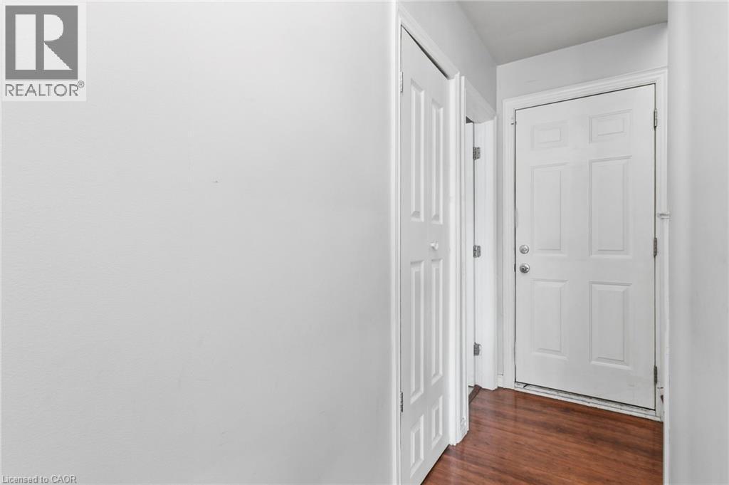 36 Blair Avenue, Hamilton, ON - Indoor Photo Showing Other Room
