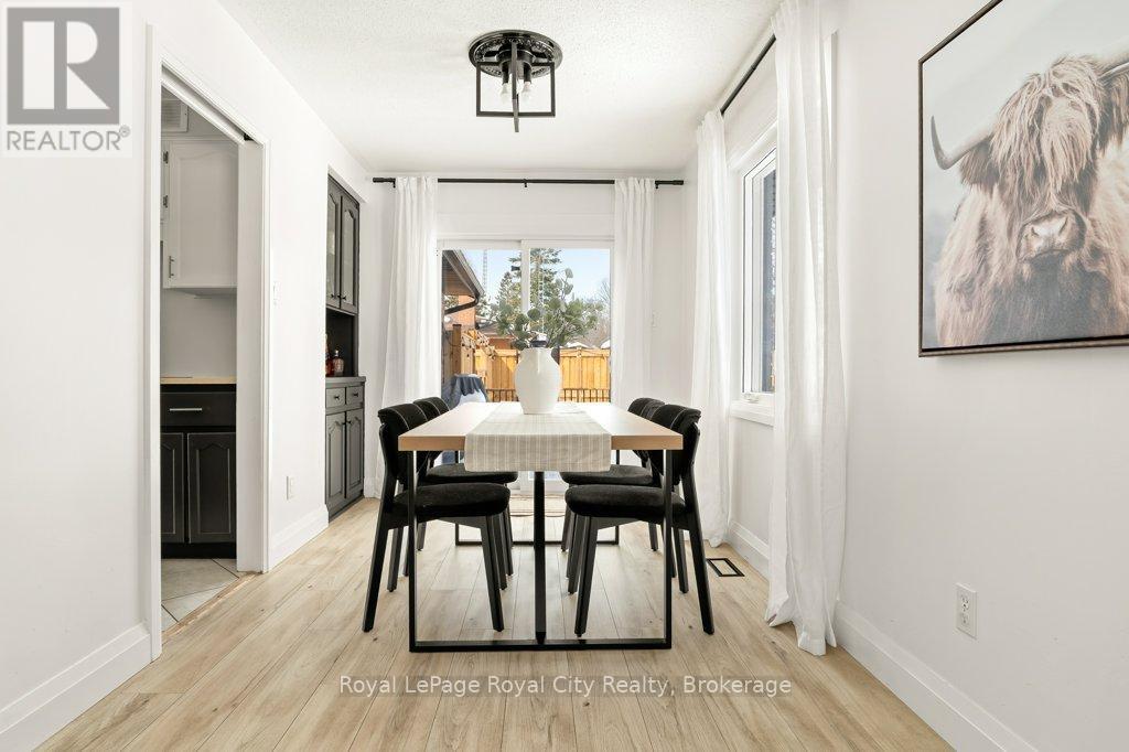 5749 Second Line E, Guelph/Eramosa, ON - Indoor