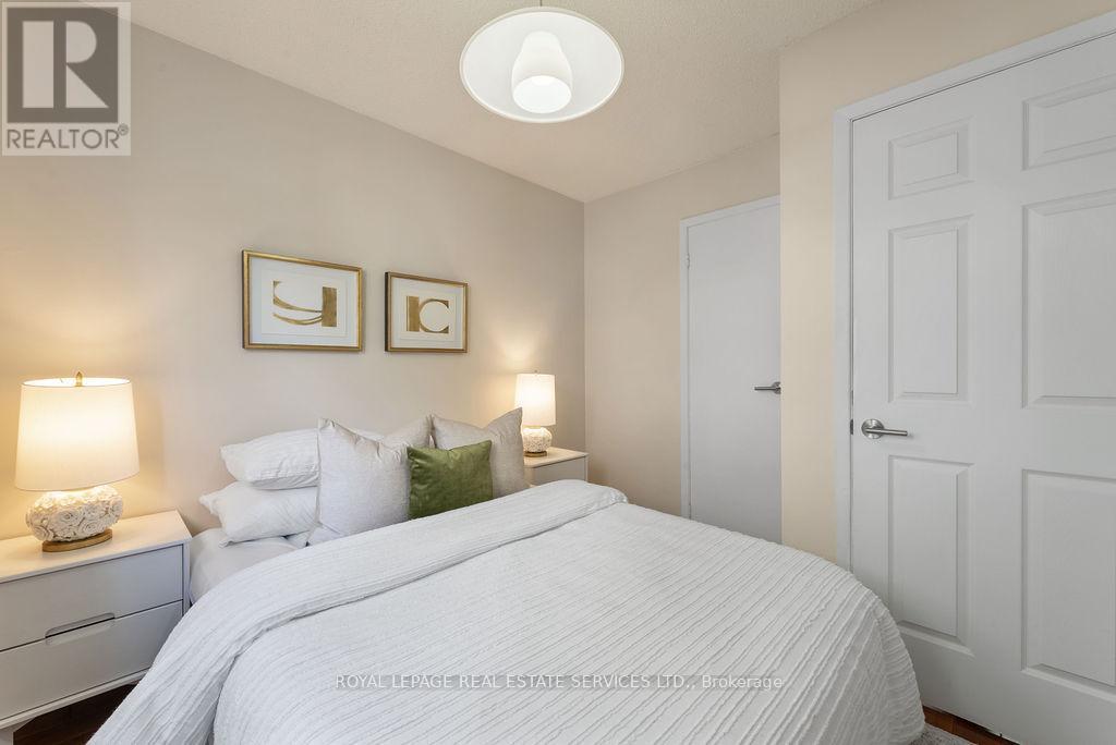 161 Riverview Street, Oakville, ON - Indoor Photo Showing Bedroom