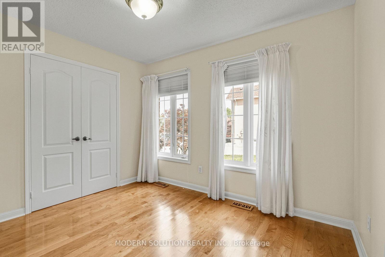 6431 Tenth Line W, Mississauga, ON - Indoor Photo Showing Other Room