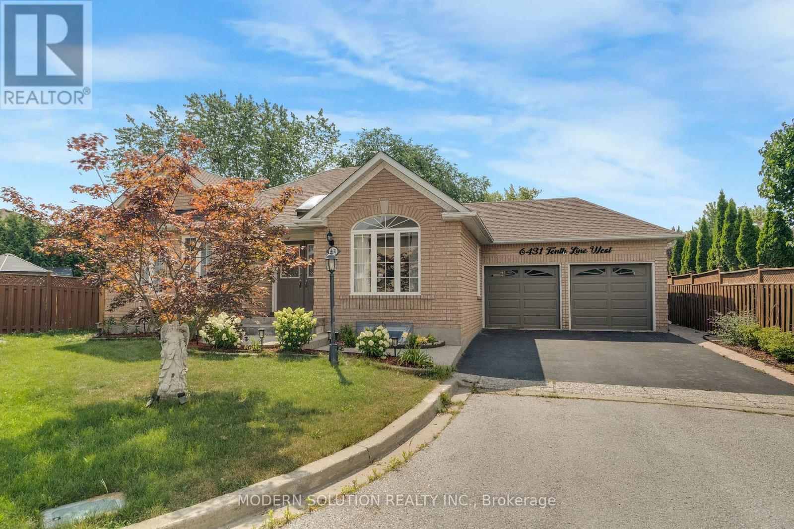 6431 Tenth Line W, Mississauga, ON - Outdoor