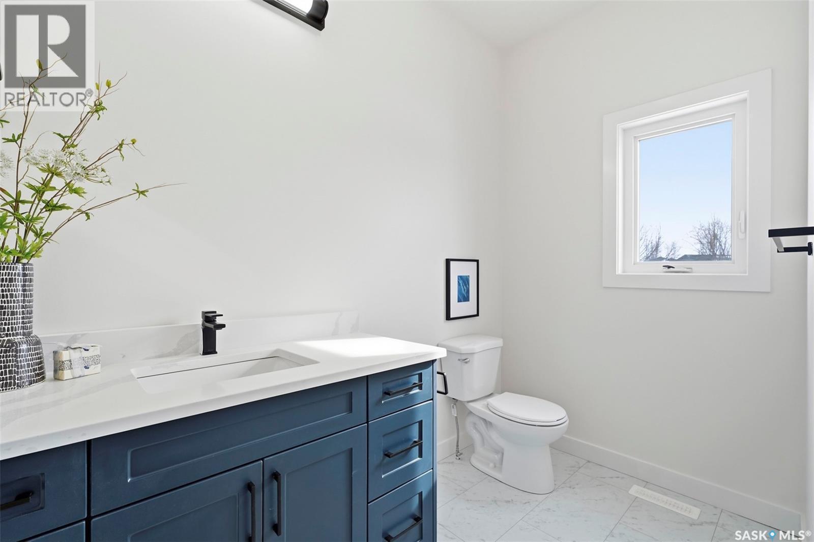 442 Kinloch Crescent, Saskatoon, SK - Indoor Photo Showing Bathroom