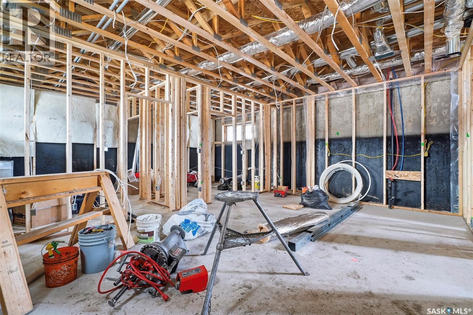 442 Kinloch Crescent, Saskatoon, SK - Indoor