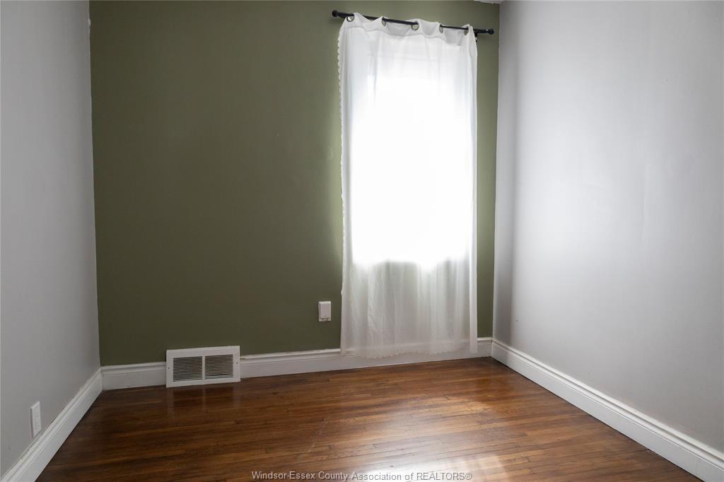 1275 Chappell, Windsor, ON