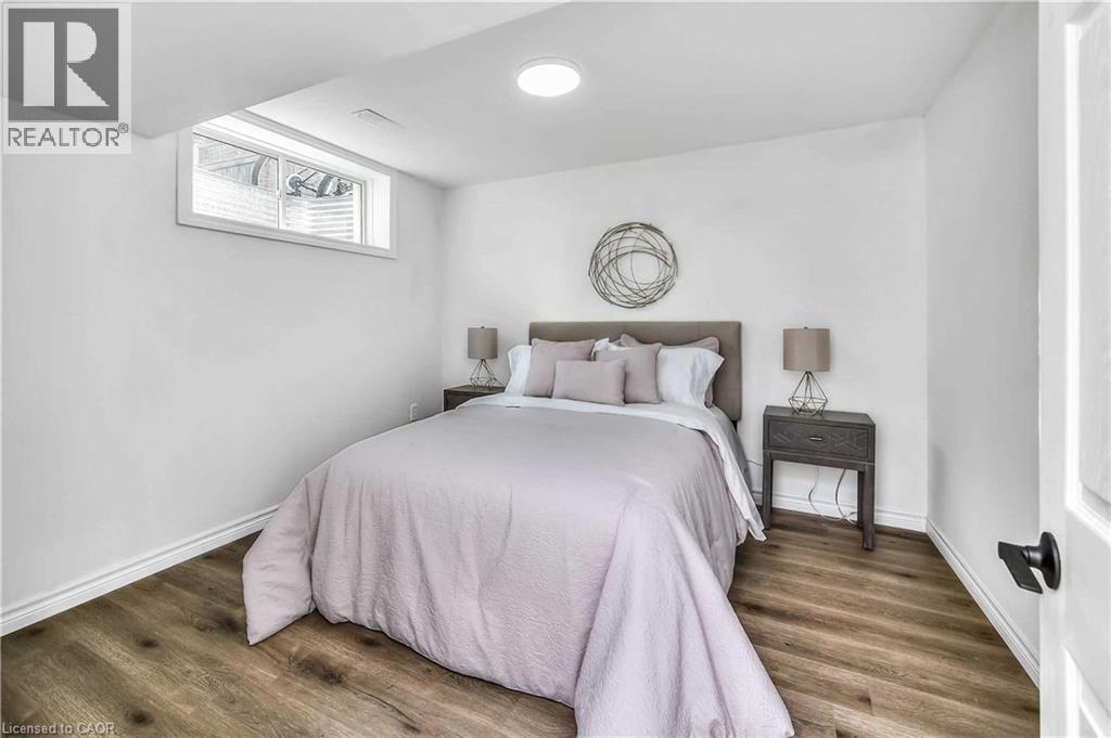 608 Woolgrass Avenue Unit# Lower, Waterloo, ON - Indoor Photo Showing Bedroom