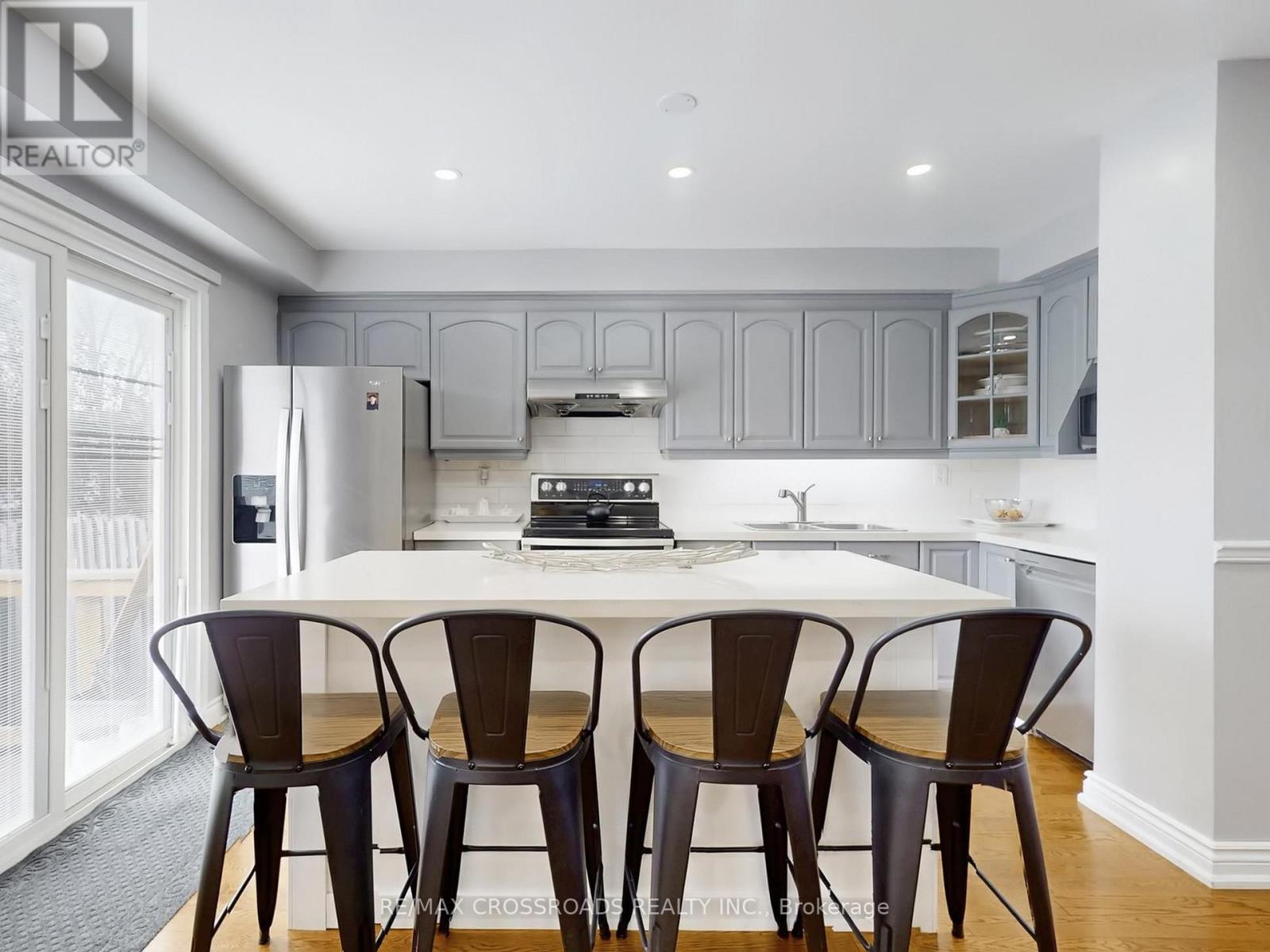 64 Sable Crescent, Whitby, ON - Indoor