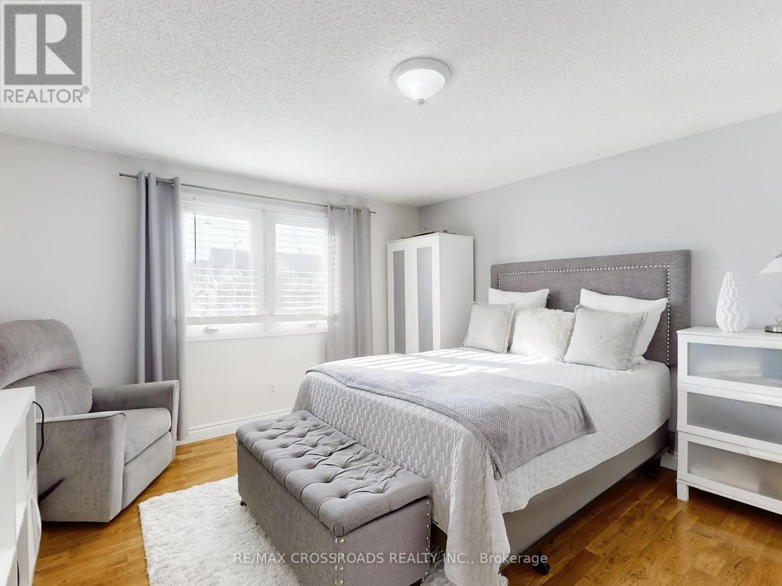 64 Sable Crescent, Whitby, ON - Indoor Photo Showing Bedroom