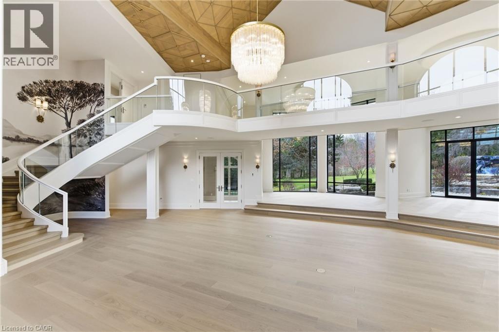 3320 Guelph Line, Burlington, ON - Indoor Photo Showing Other Room
