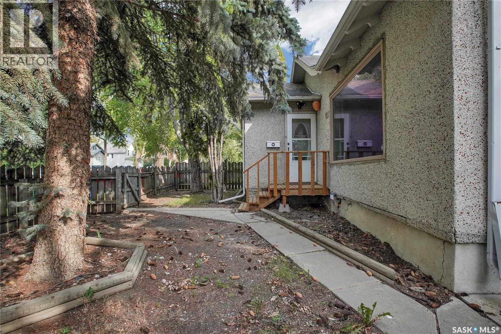 226 N Avenue S, Saskatoon, SK - Outdoor