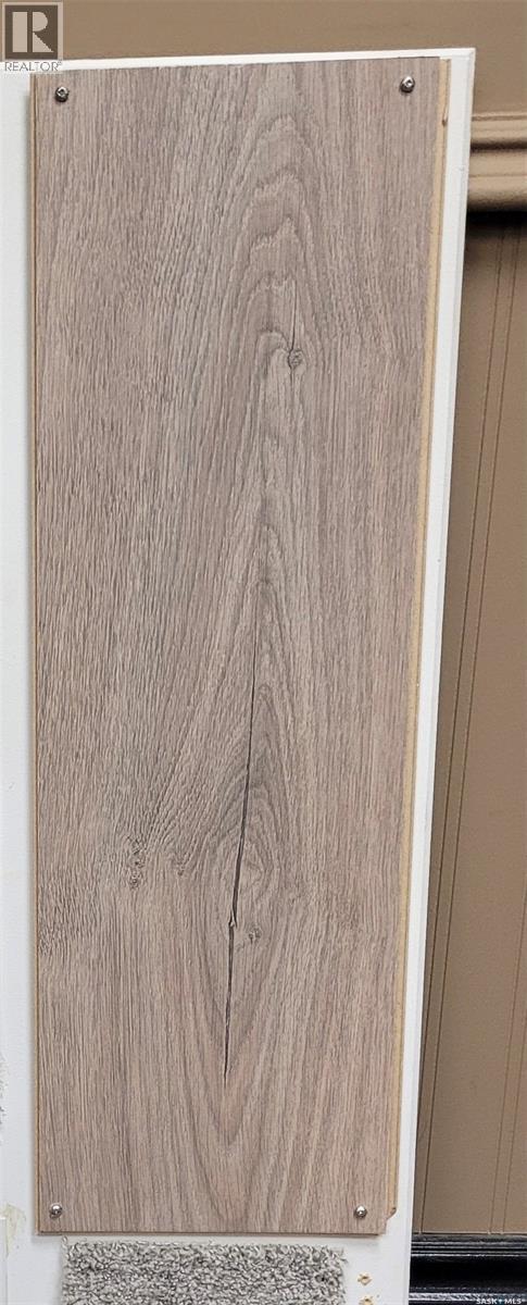 574 Traeger Manor, Saskatoon, SK - Indoor