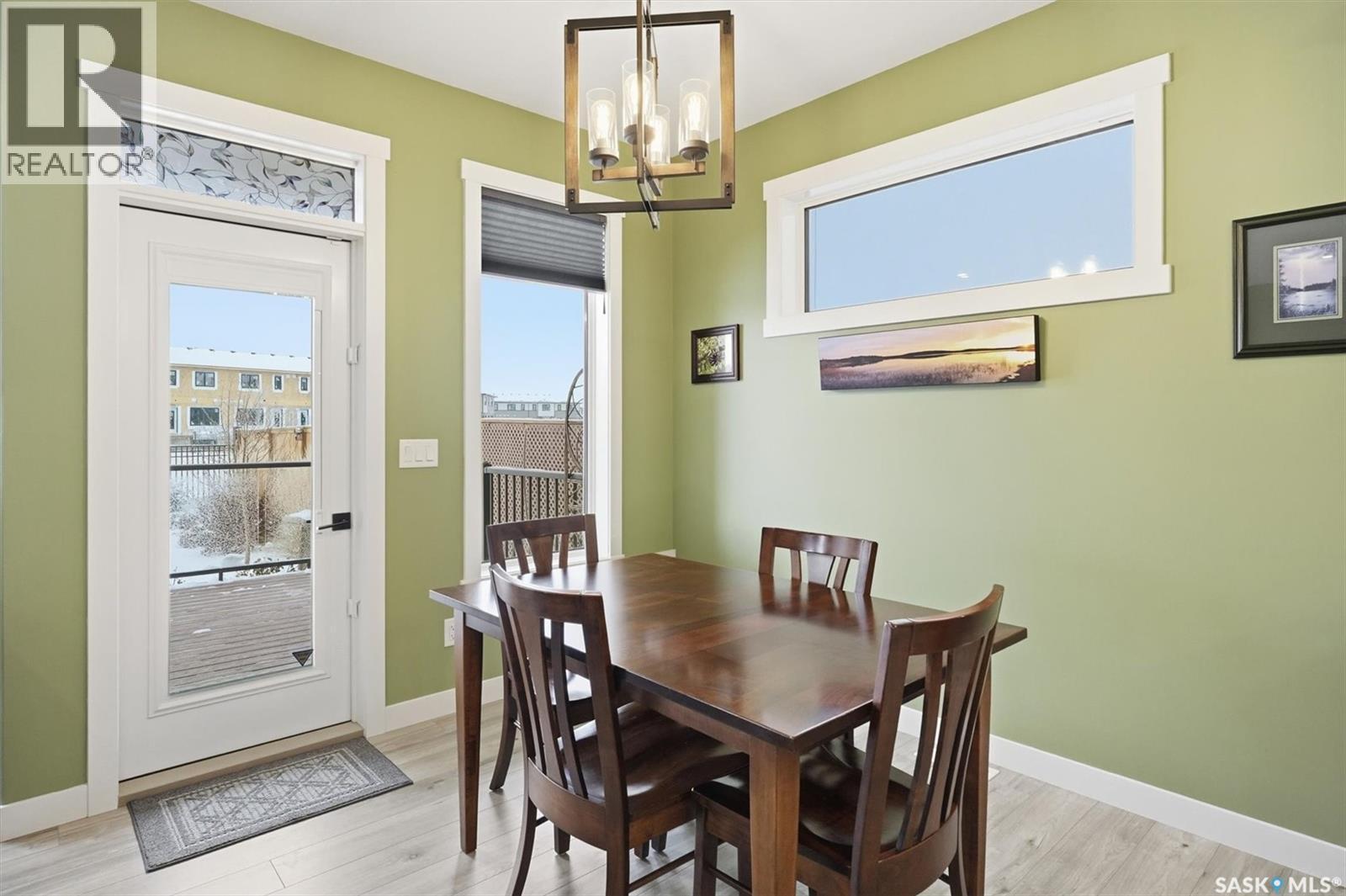132 Forsey Avenue, Saskatoon, SK - Indoor Photo Showing Dining Room