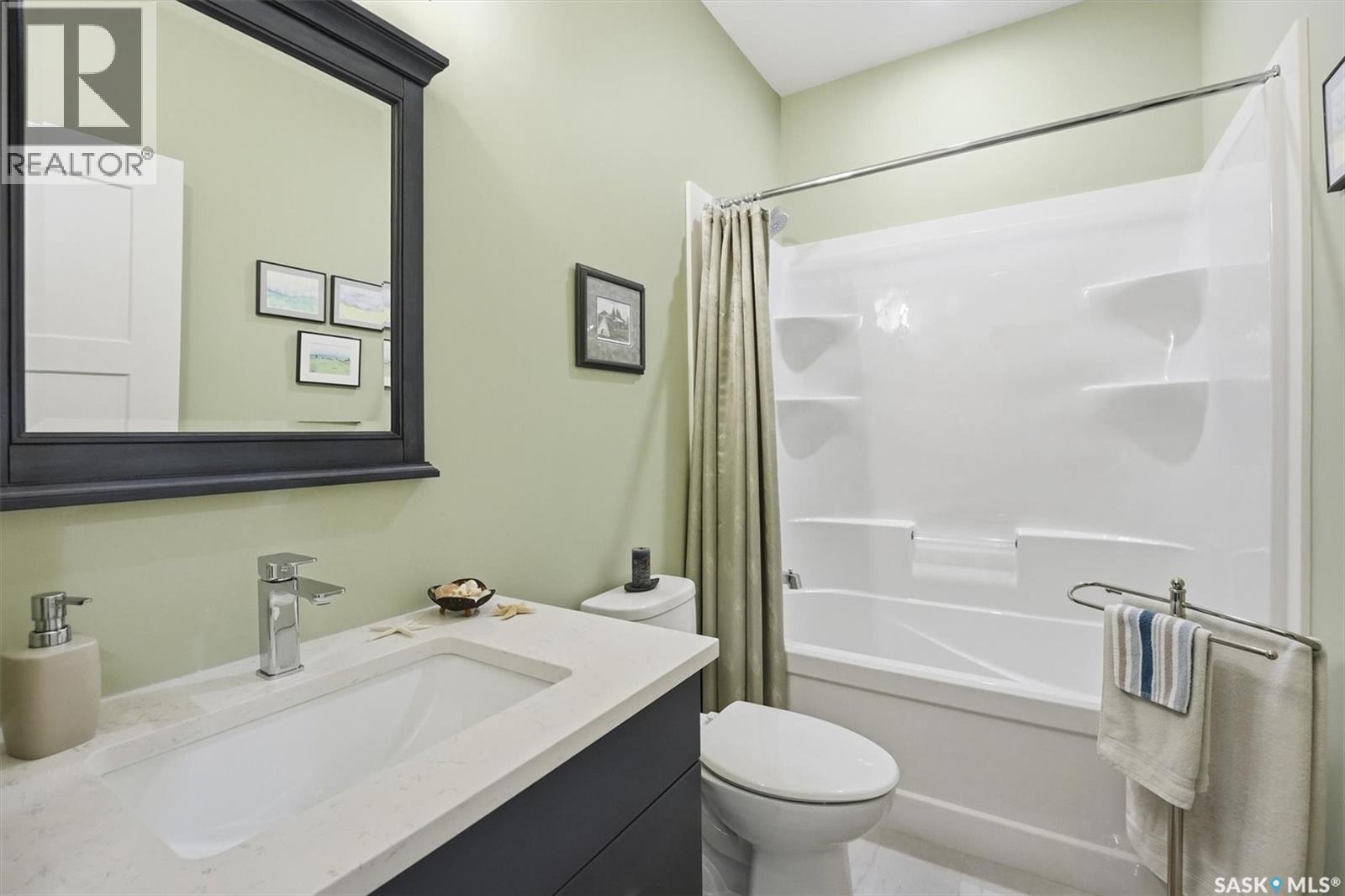 132 Forsey Avenue, Saskatoon, SK - Indoor Photo Showing Bathroom