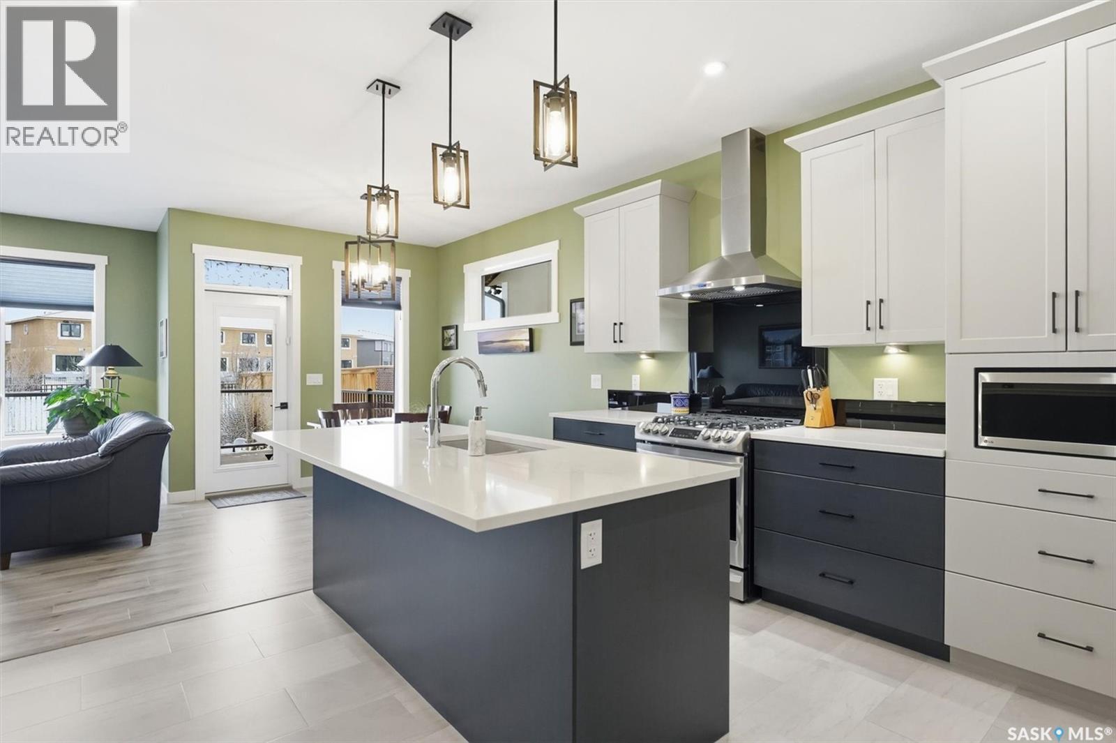 132 Forsey Avenue, Saskatoon, SK - Indoor Photo Showing Kitchen