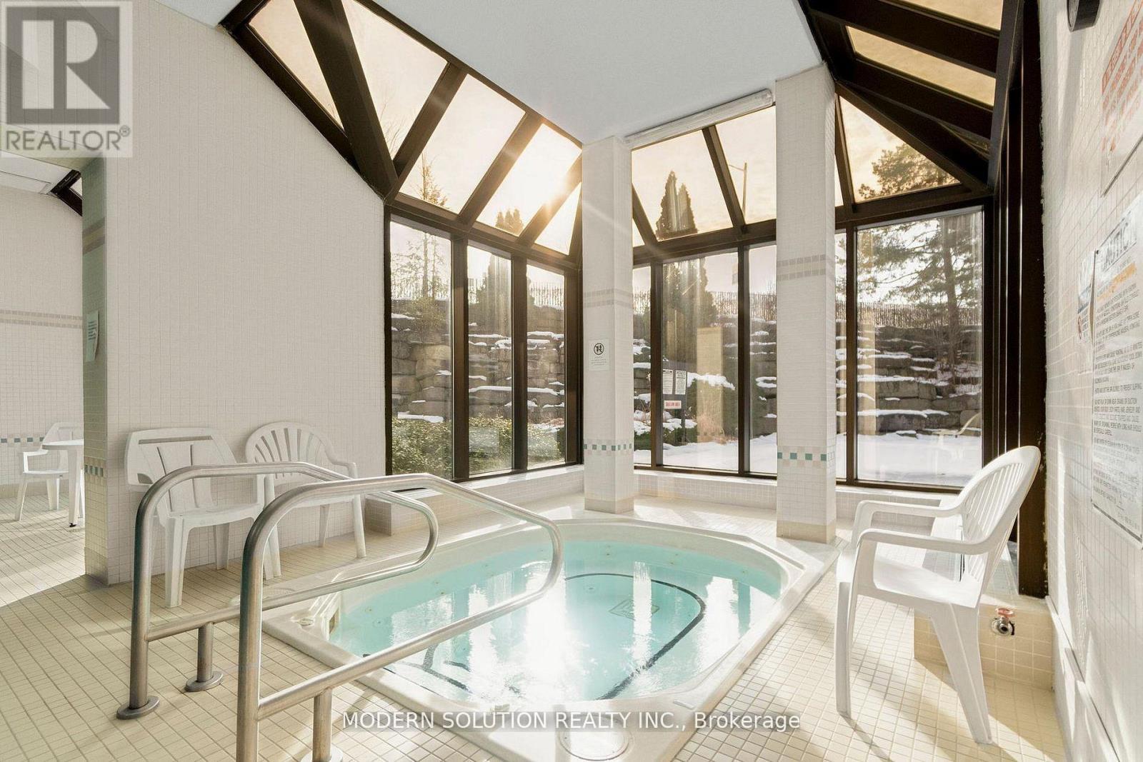 426 - 32 Clarissa Drive, Richmond Hill, ON - Indoor Photo Showing Other Room With In Ground Pool