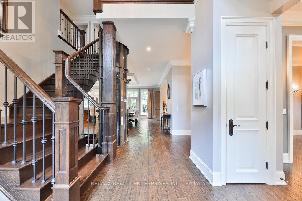 5047 Lakeshore Road, Burlington, ON - Indoor Photo Showing Other Room