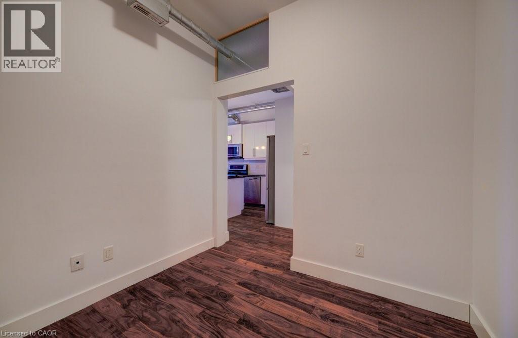 15 Devitt Avenue S Unit# 302, Waterloo, ON - Indoor Photo Showing Other Room
