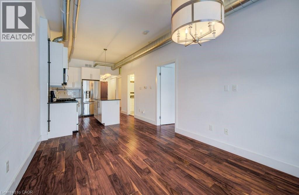 15 Devitt Avenue S Unit# 302, Waterloo, ON - Indoor Photo Showing Kitchen