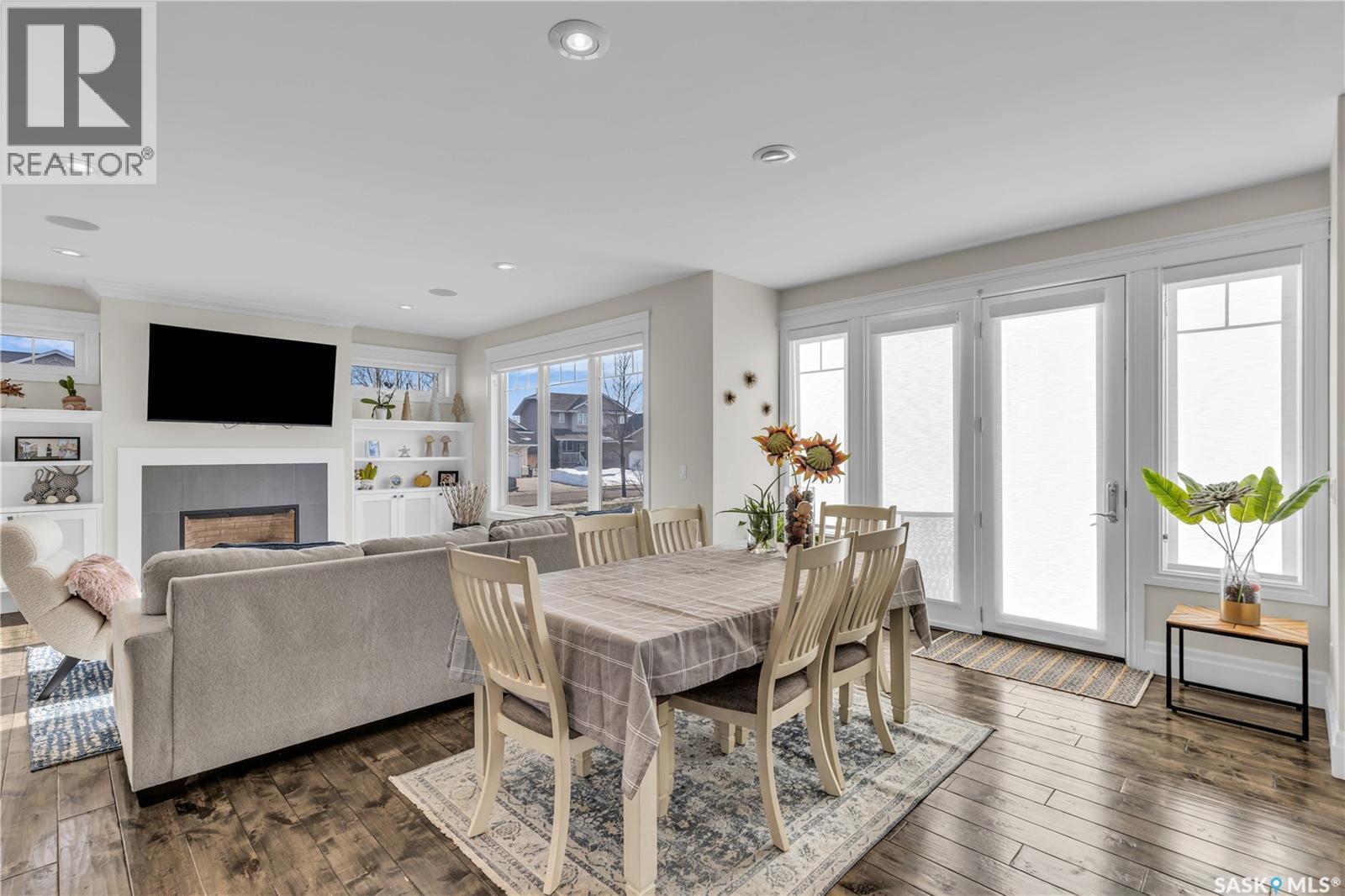 438 Horlick Manor, Saskatoon, SK - Indoor With Fireplace