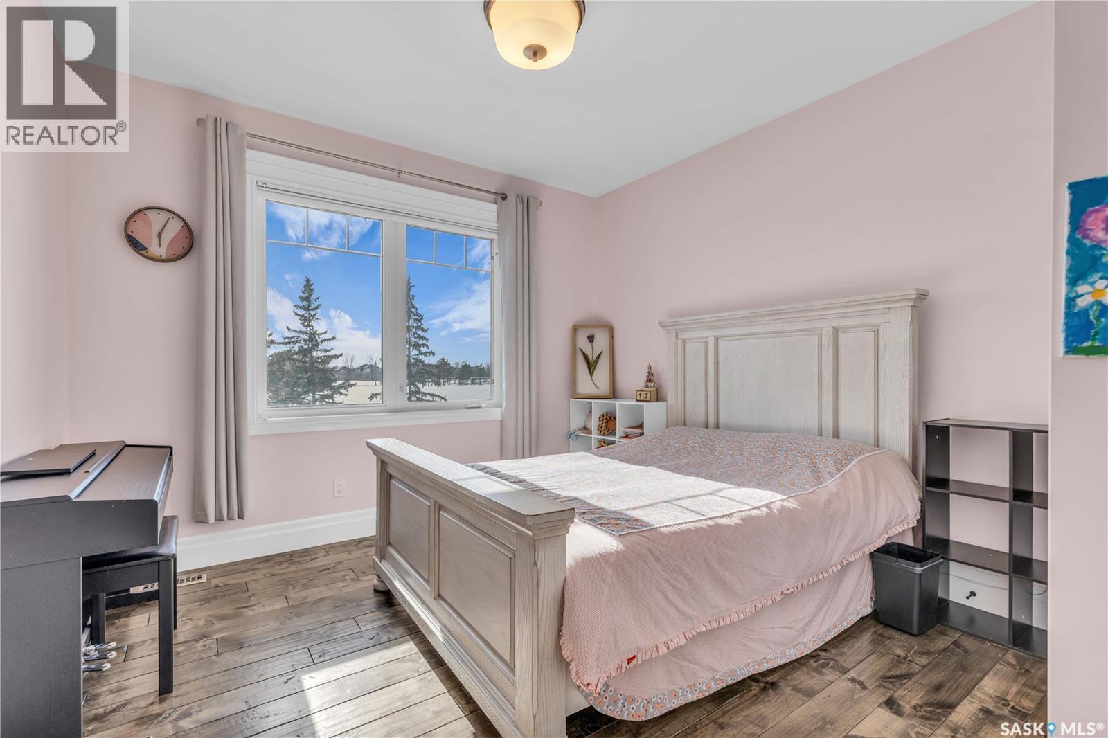 438 Horlick Manor, Saskatoon, SK - Indoor Photo Showing Bedroom
