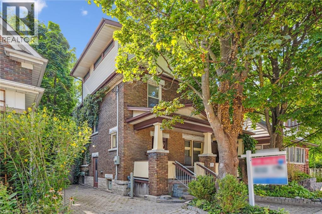 5 Dekay Street, Kitchener, ON - Outdoor