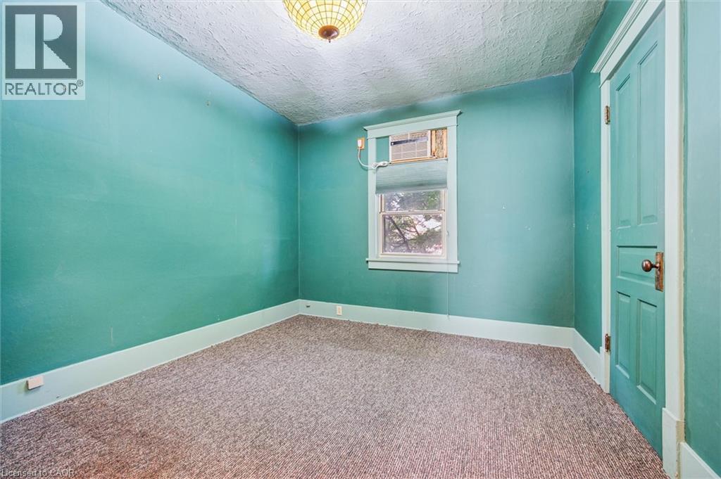 5 Dekay Street, Kitchener, ON - Indoor Photo Showing Other Room