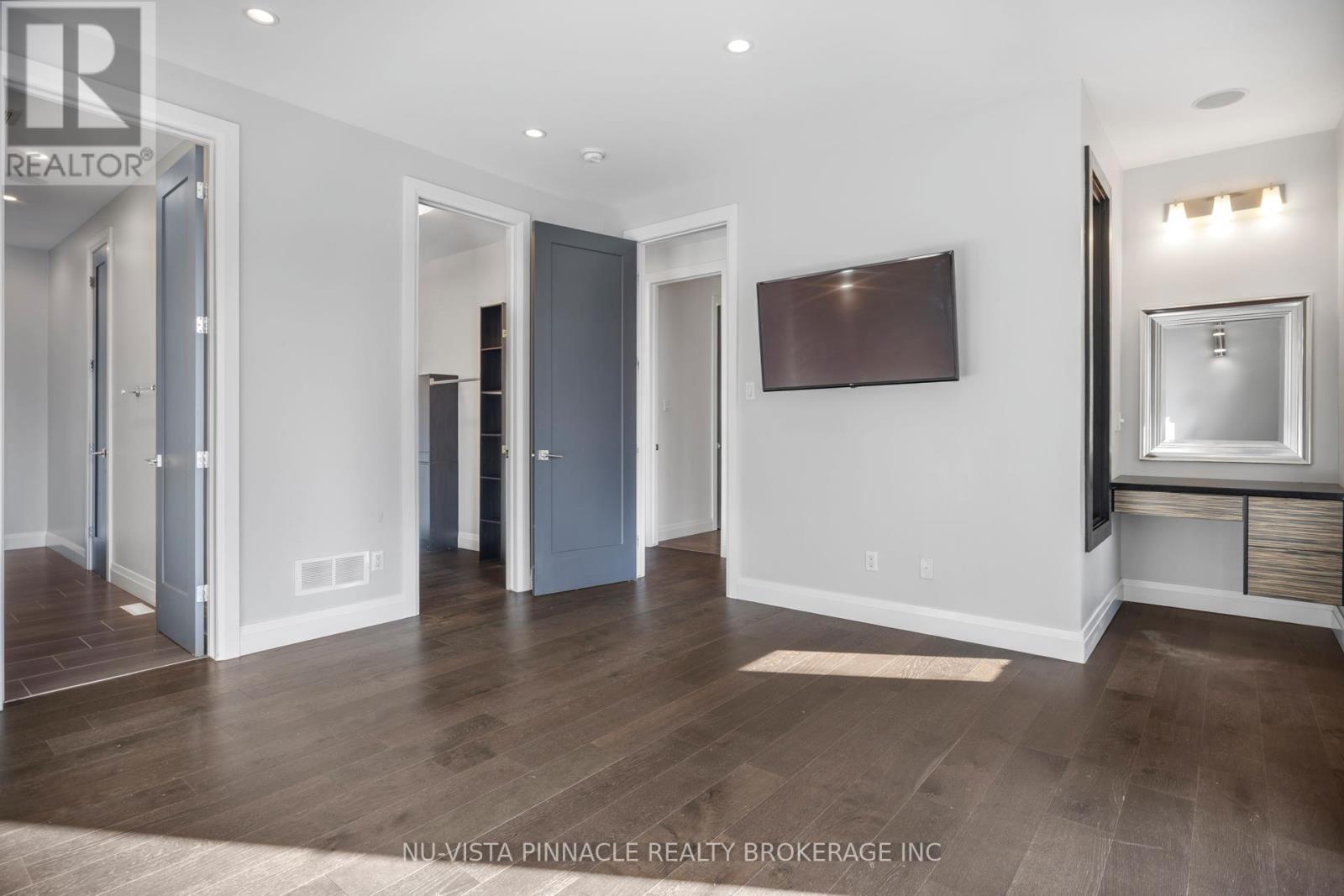 16 - 433 Hyde Park Road, London North (North P), ON - Indoor Photo Showing Other Room
