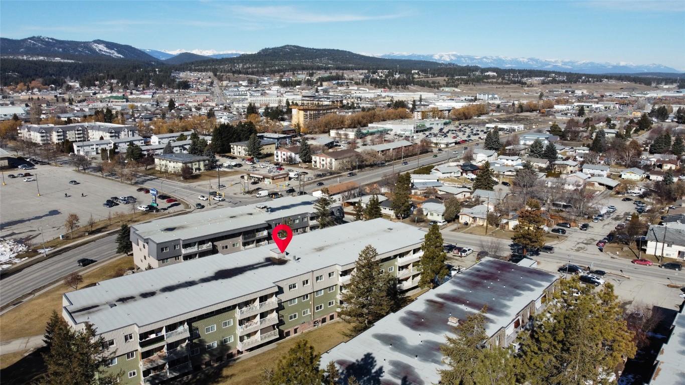 1304-2015 2Nd Street, Cranbrook, BC - Outdoor With View
