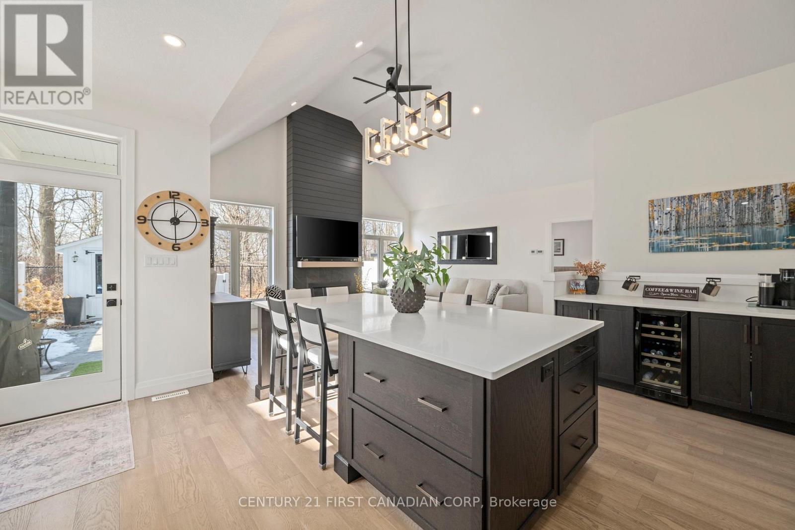 35 Compass Trail, Central Elgin, ON - Indoor