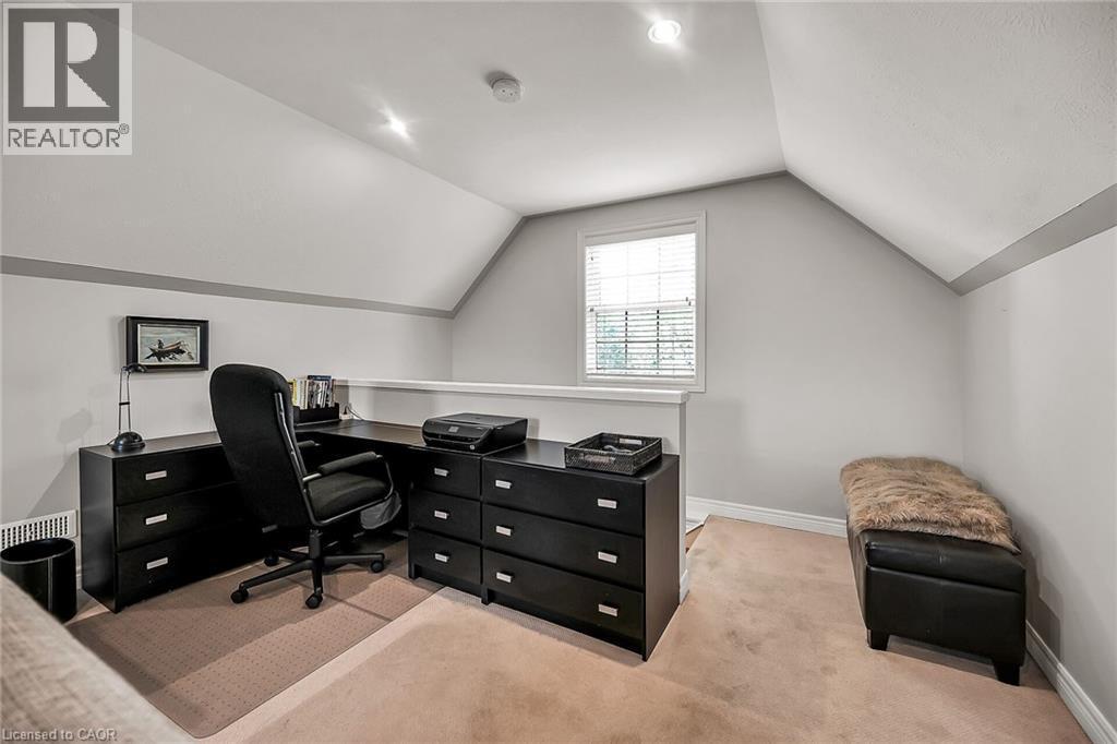 17 Angle Street, Simcoe, ON - Indoor Photo Showing Office