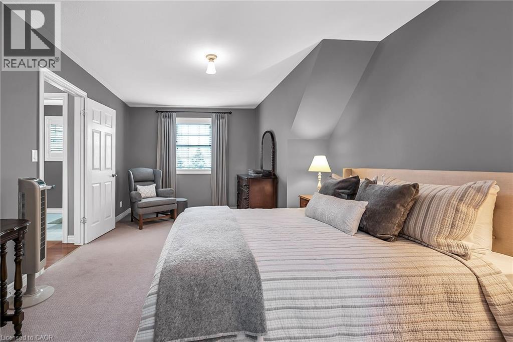 17 Angle Street, Simcoe, ON - Indoor Photo Showing Bedroom