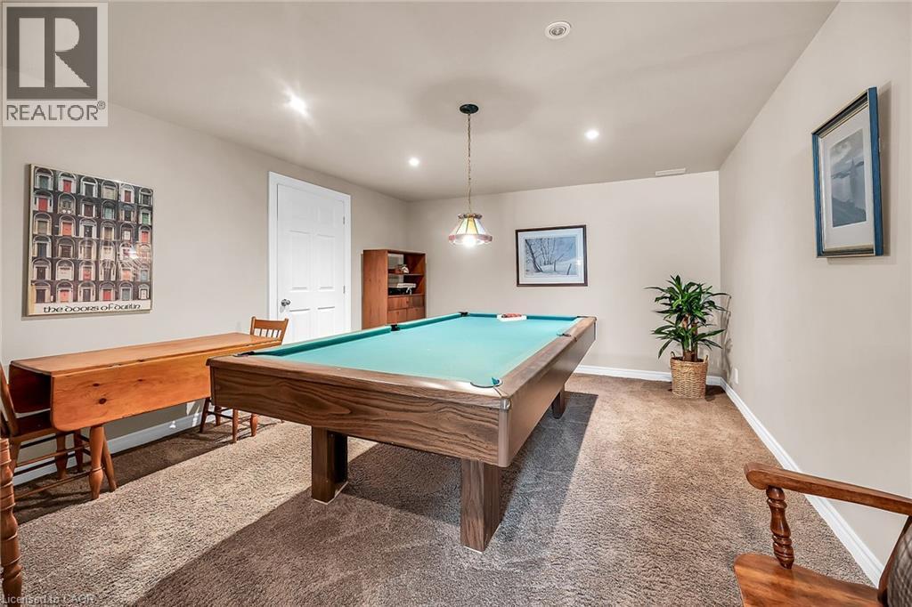 17 Angle Street, Simcoe, ON - Indoor Photo Showing Other Room