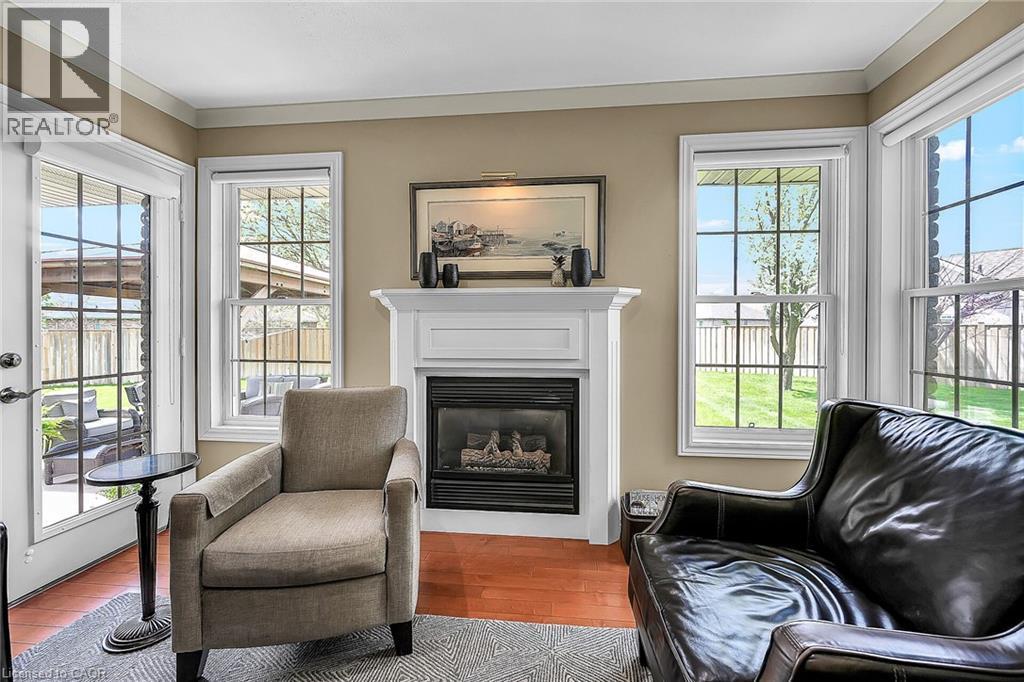 17 Angle Street, Simcoe, ON - Indoor Photo Showing Living Room With Fireplace