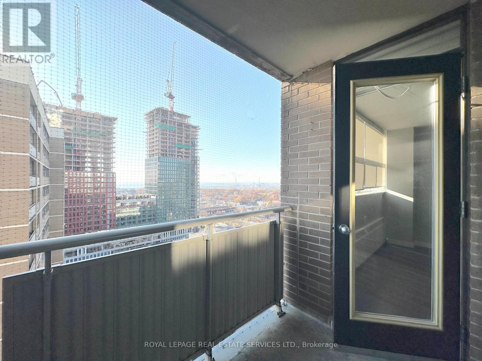 2109 - 2575 Danforth Avenue, Toronto, ON