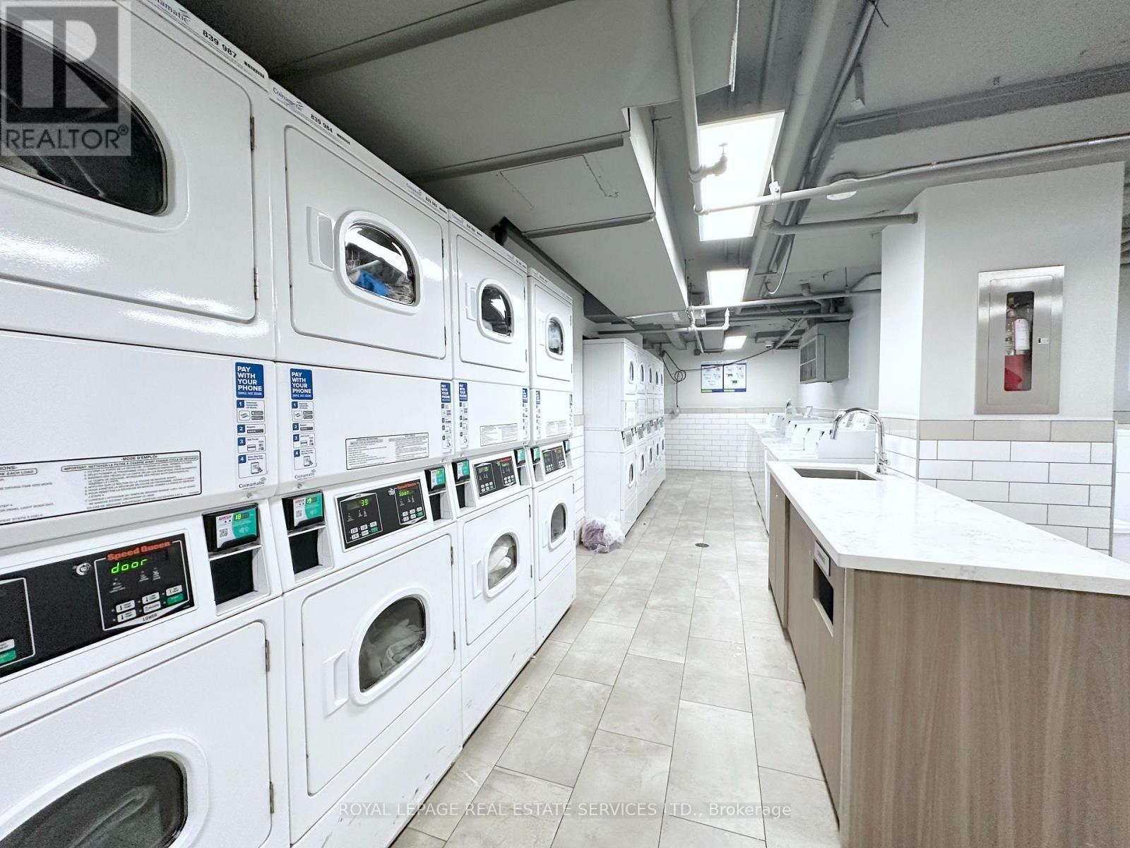 2109 - 2575 Danforth Avenue, Toronto, ON