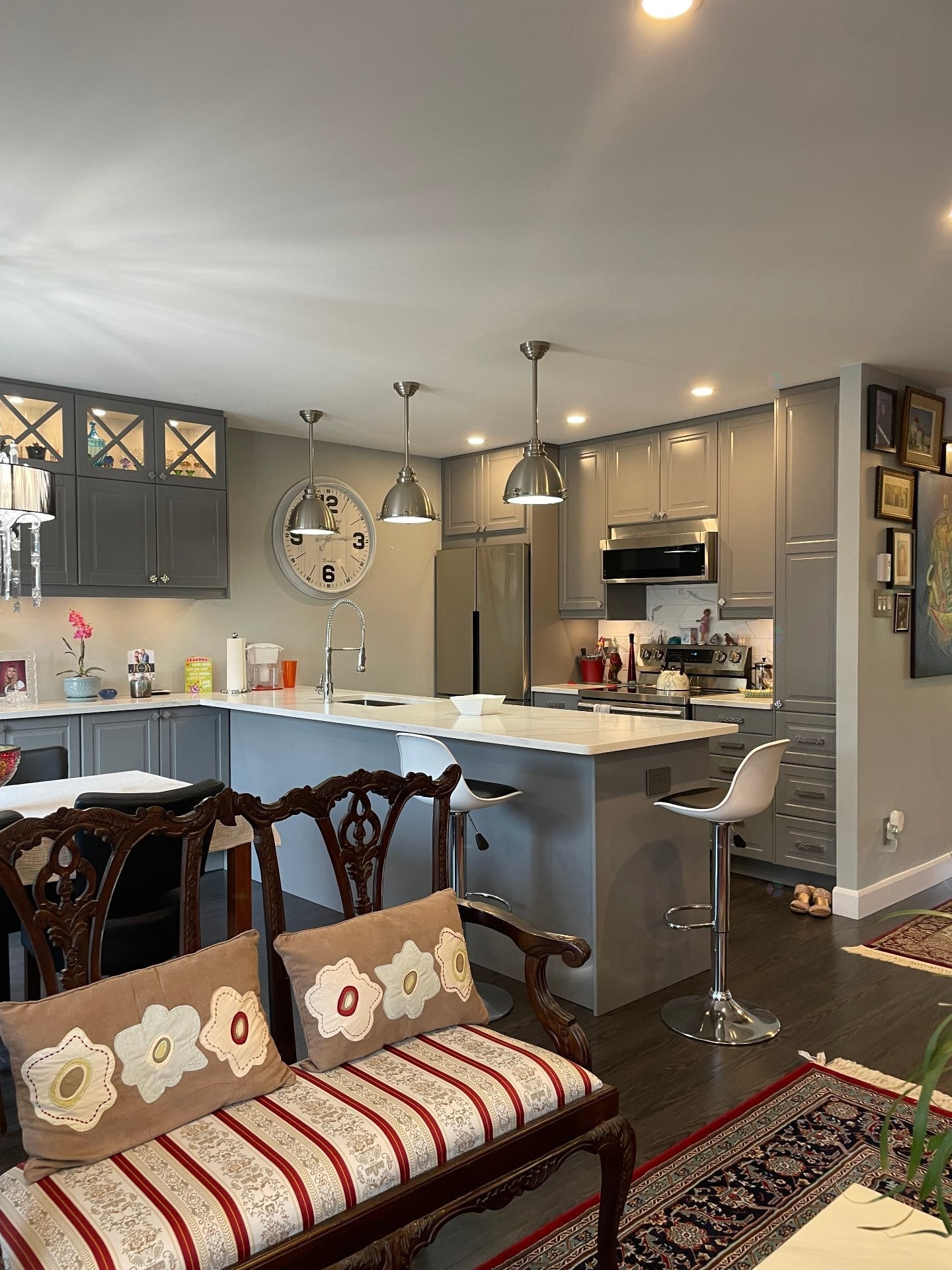 Cuisine - 7-4420 Ch. Des Cageux, Laval (Chomedey), QC - Indoor Photo Showing Kitchen With Upgraded Kitchen