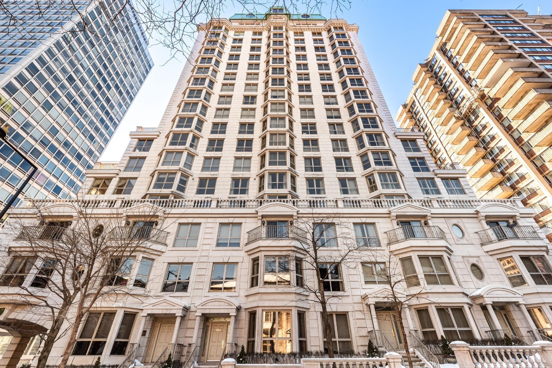 Façade - 15-A-3430 Rue Peel, Montréal (Ville-Marie), QC - Outdoor With Facade