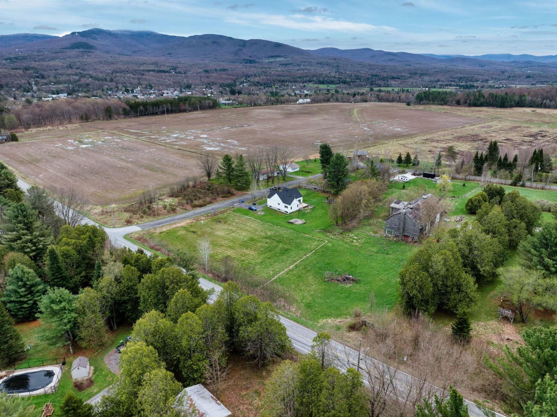 View - Rue Laplante, Sutton, QC