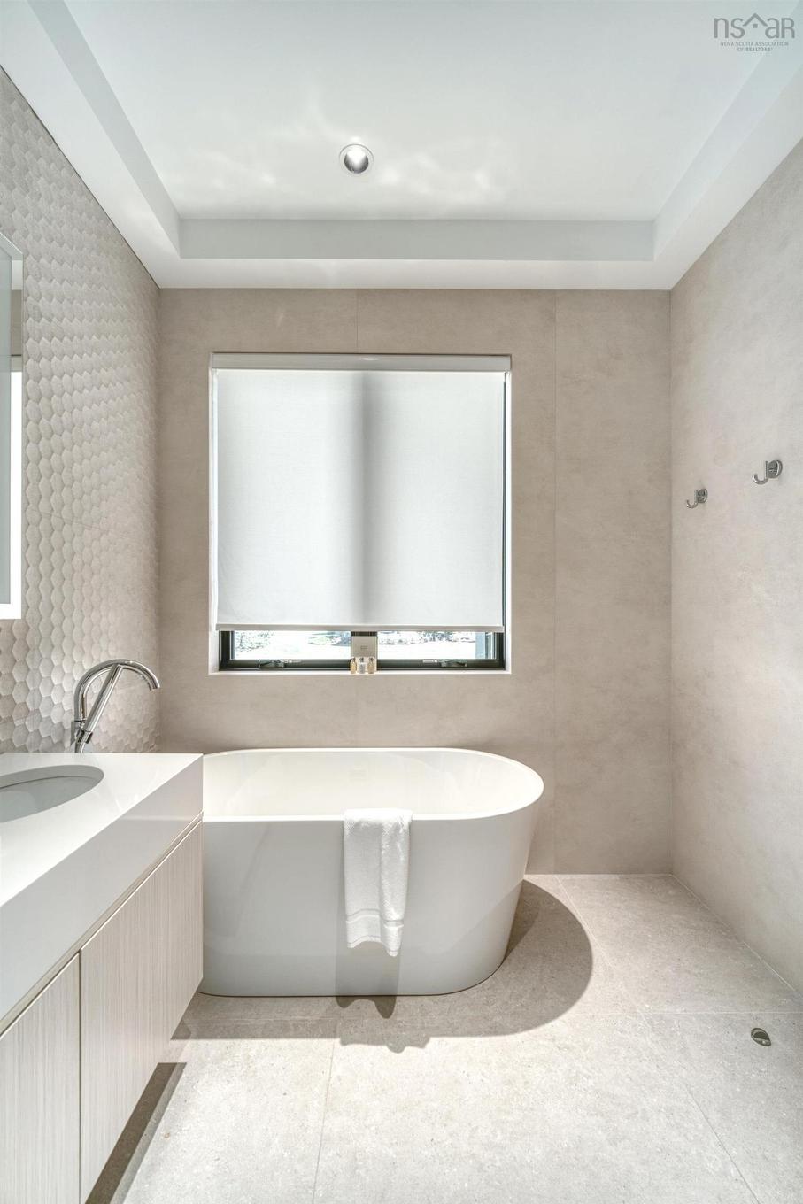 200 Harbourside, Fox Harbour, NS