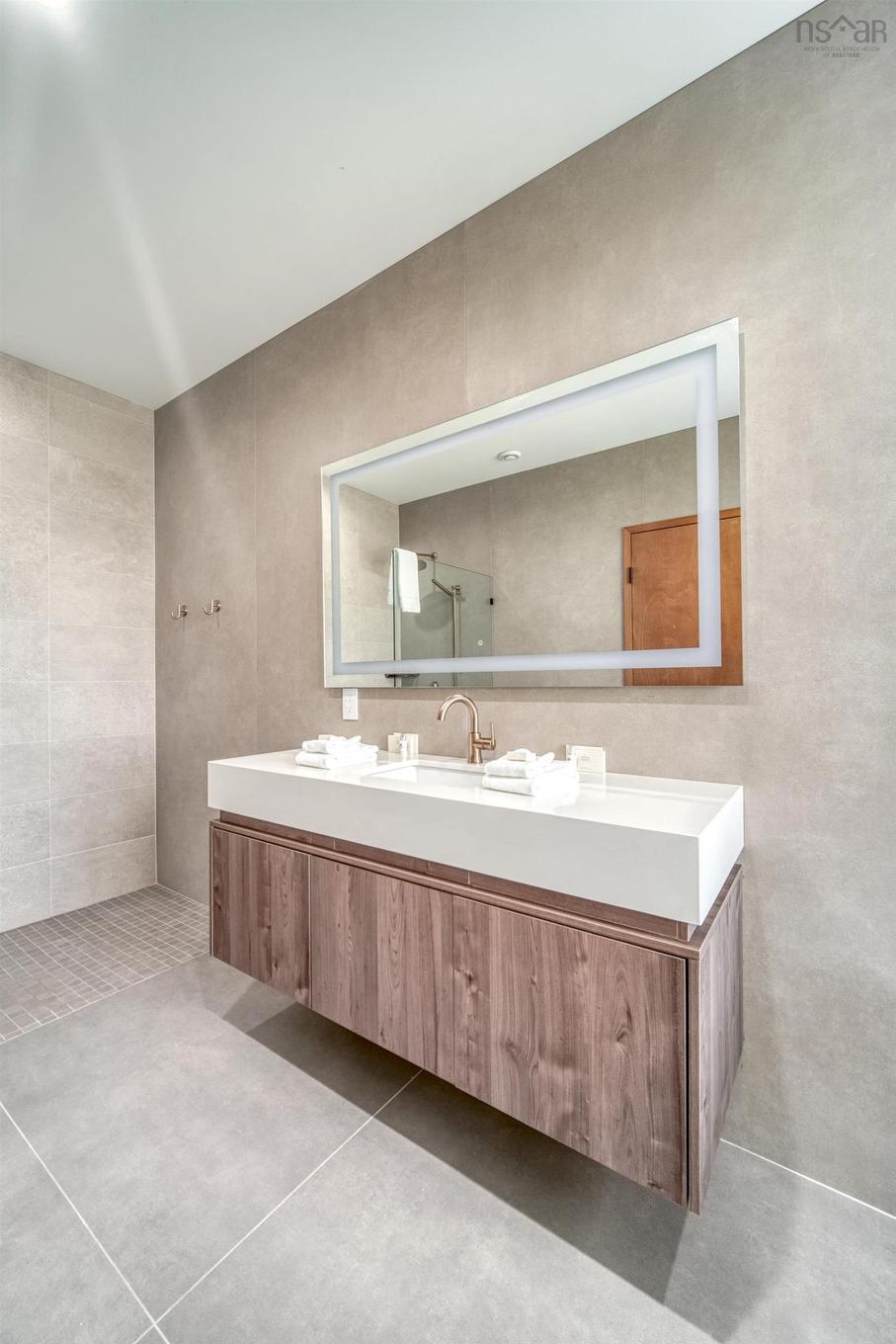 200 Harbourside, Fox Harbour, NS