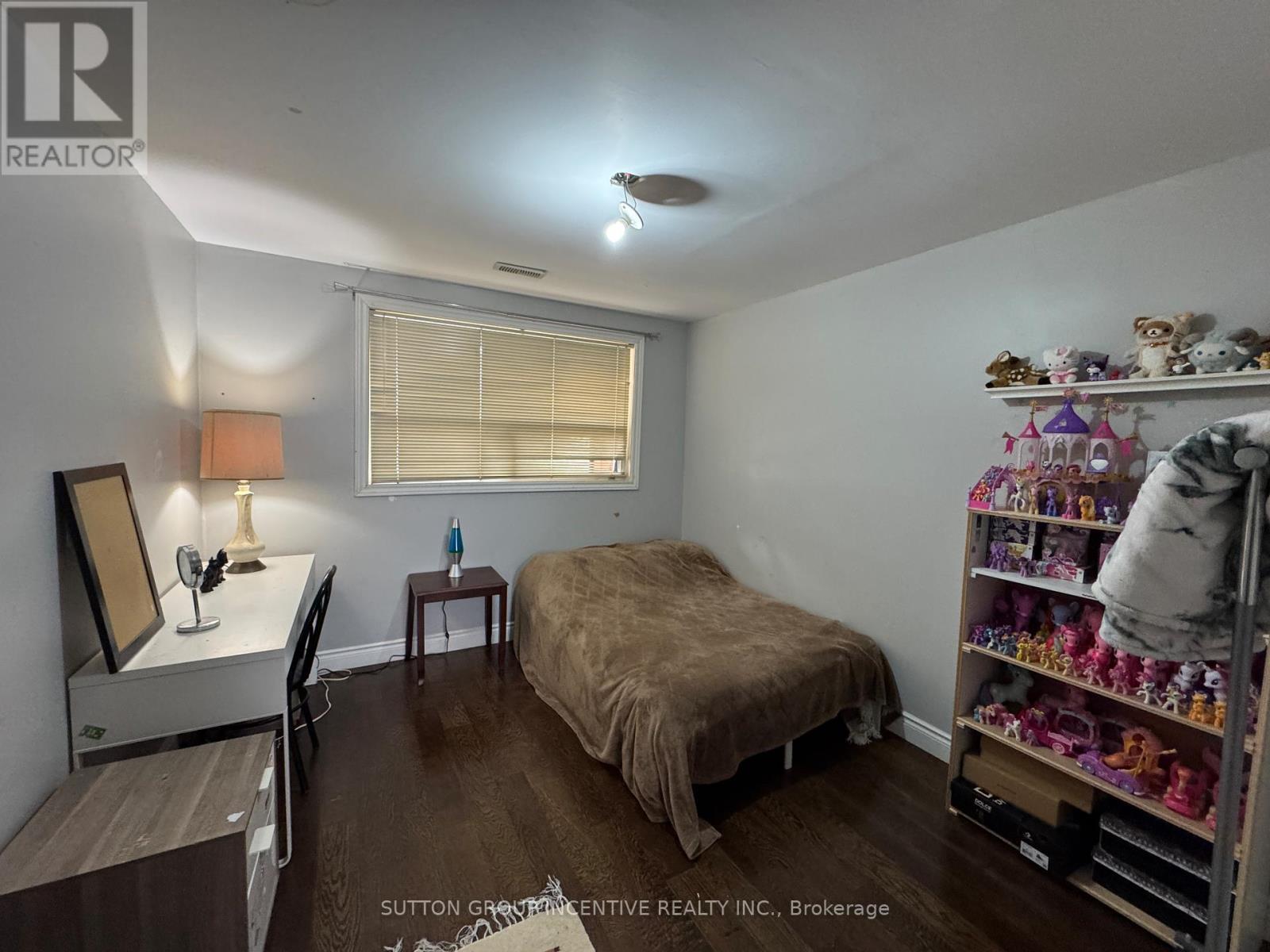 10 Celestine Court, Tiny, ON - Indoor