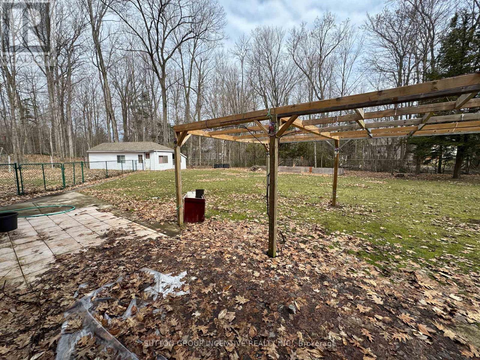 10 Celestine Court, Tiny, ON - Outdoor